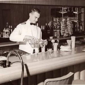 Meet your Posher, Eddie